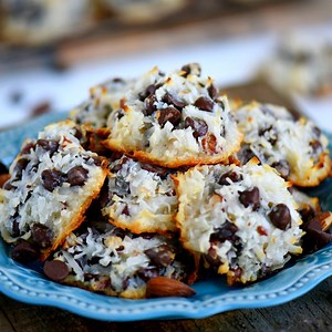 24K views · 72 reactions | ALMOND JOY COOKIES! Just 4 ingredients! RECIPE HERE: https://www.momontimeout.com/almond-joy-cookies-just-4-ingredients/ | Easy Good Recipes and More | Facebook