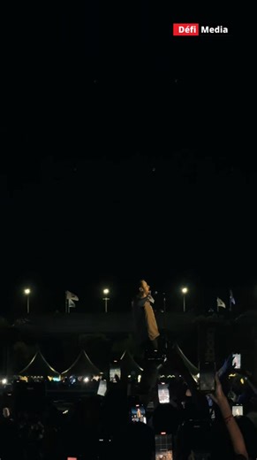 8.4K views · 66 reactions | Extraits du concert d'Atif Aslam au Cõte d'Or National Sports Complex, samedi soir | Téléplus | Facebook