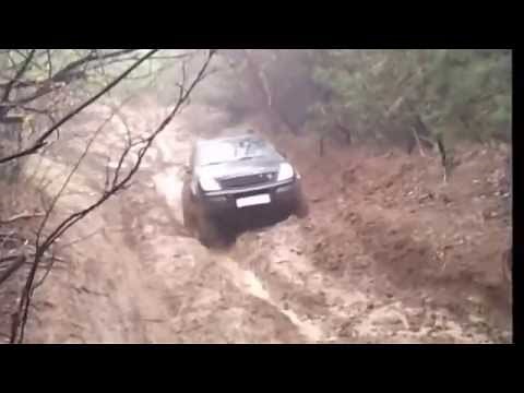 Ssangyong Rexton off-road 4x4 mud mire
