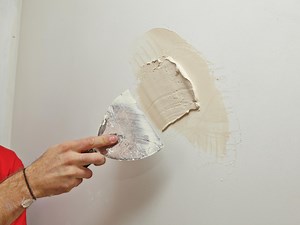 How To Patch Plaster Wall - Bunnings New Zealand