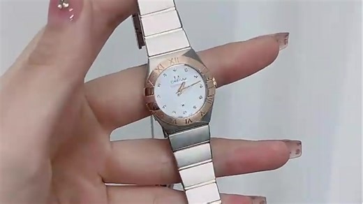 这款手表外观精致，佩戴舒适，有没有让你心动呢？ (3481)