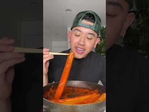 Eating giant rice cakes (drake)