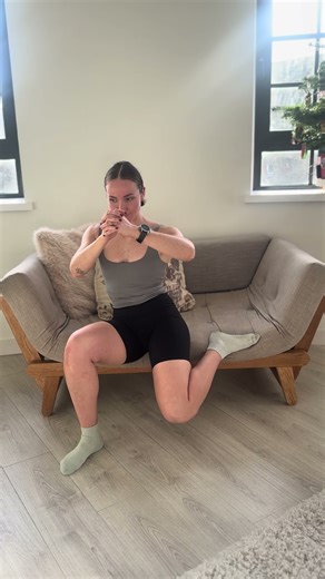 MYSYNERGYCOACH: Seated hip swivel (internal rotation)