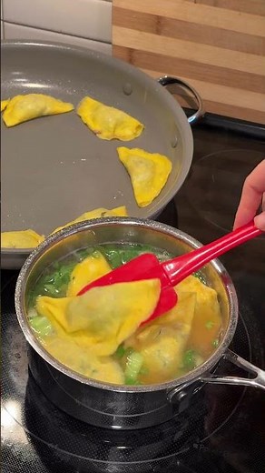 No dough egg dumplings just changed the game 👀