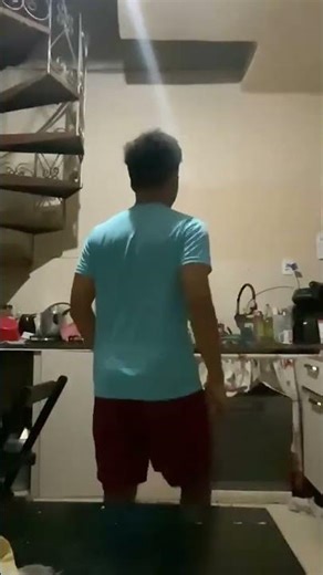 Emanuel asafi (Ptsn) (Snuggle chan) Play ping pong trickshots