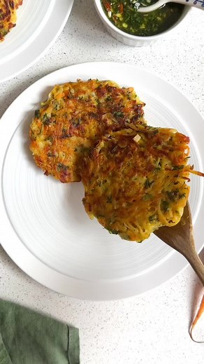 Röstis ultra gourmands et zéro déchet 🥔🥕 #fyp #pourtoi #rosti #recettefacile