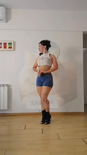 17K views · 42 reactions | Cómo caminar con tacones tutorial #tutorial #tutorialdancechallenge | Ramdon | Facebook