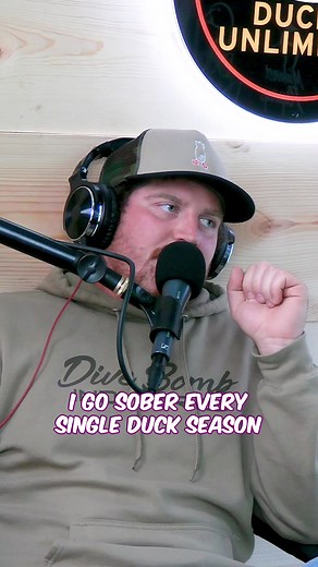 Exploring the Seasons with Midwest Flyways: Duck Hunting Adventures