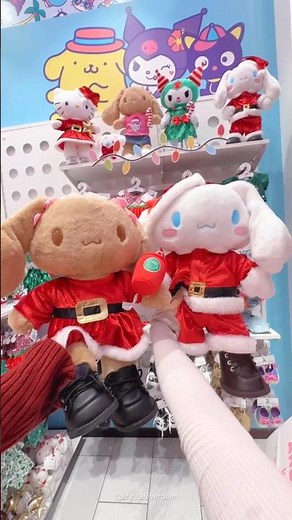 Hello Kitty and Friends Christmas Collection | Sanrio Build-A-Bear Worlkshop Los Angeles 🎀🎄✨