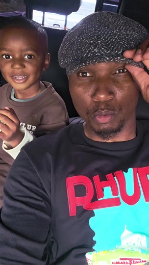 Here is Christian Chizanga but iye anozviti ( Kicheni Janga) ari strong kkkkkk GnG# Gallis next Generation.....