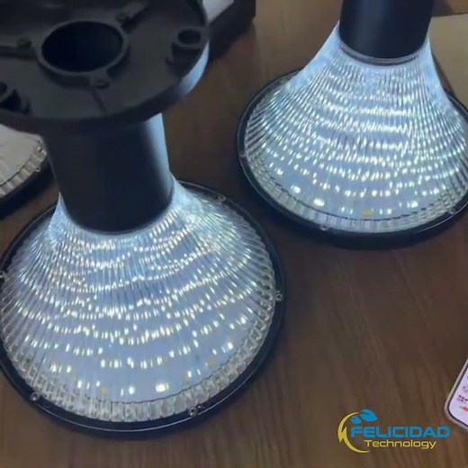 FLT-CPD3005 Solar LED Garden Bollard Light with Dual CCT 3000K + 6500K Adjustable Color Temperature