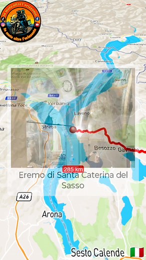 Tre giorni in moto sul Lago Maggiore… un giro davvero speciale! 🏍️🌊 In questo viaggio abbiamo scoperto alcuni dei luoghi più belli della zona: ✨ L’Eremo di Santa Caterina del Sasso ✨ Le isole Borromee – Isola Madre, Isola dei Pescatori e Isola Bella ✨ Il maestoso Colosso di San Carlo Borromeo Panorami incredibili, borghi affacciati sull’acqua, strade piene di curve e tanta storia. Abbiamo dormito 2 notti al B&B La Camera e il Lago, un posto accogliente con una vista sul lago davvero meraviglio