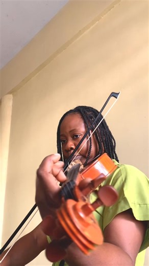 Exercise for the fourth finger, I don’t know if I’m the only one battling this fourth finger positioning on the violin #fypchallenge #ｆｙｐａｇｅシ #fypシ゚viral シfypシ゚viralシalシ #reelsfbシ #fy #music #violinist #violin #musiclovers | Dislin