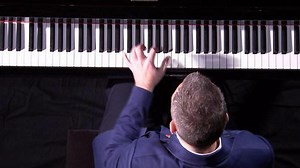 The World's Only One Handed Concert Pianist
