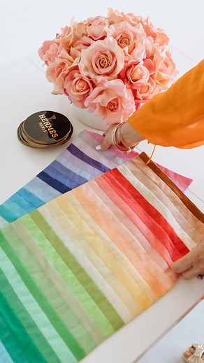 Registration OPEN for Color Analysis Training….. Watch her jawline…..the colors around your face matter because they can create the appear of texture & shadows Learn the skill@of Color Analysis & help people around the world look and feel their best by learning how to do it both virtually & in-person! Get started today through the link in bio! #thecoloranalysisqueen #colorpalette #coloranalysis #curatedandclothed #coloranalysistraining #colorexpert #styleschool #wardrobestylist #personalstylist 