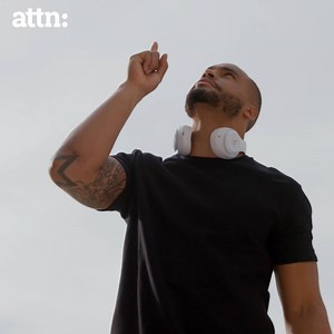 This song helped Dak Prescott cope with the loss of his mother. | ATTN: