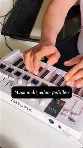 Herr Mannelig – Klangschmiede | Elektronik trifft alte skandinavische Geschichte