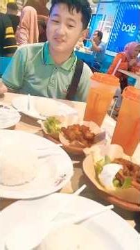 The Perfect Pair, Ayam Penyet (Smashed Chicken) + Es Campur Disert (Mixed Shaved Ice)
