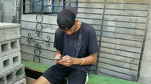 265K views · 10K reactions | Cuando vas arreglar tu teléfono  donde te recomienda tu amigo  Siganme en instagram mi gente  https://www.instagram.com/reel/CYm453mq5tI/?utm_medium=copy_link | el_yuniors | Facebook