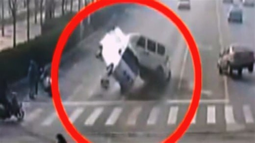 Watch The Proof Is Out There - Season 1 - Ep 5 Mystery Hum and Mayans on Mars | 9Now