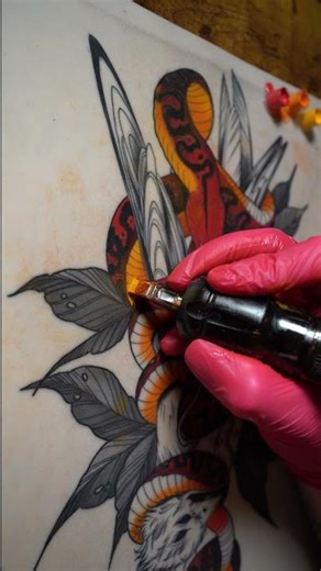 Packing the gold colour - Ziggy Tattoo School