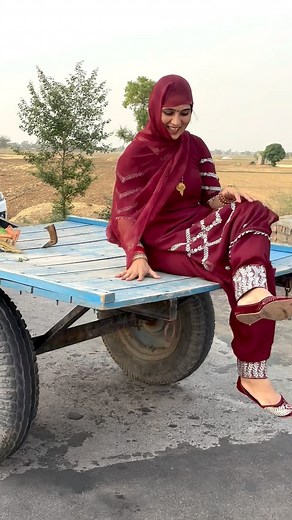 Without filter 😜suit @unique_cloth_house11 | Priyanka Kapil Poonia