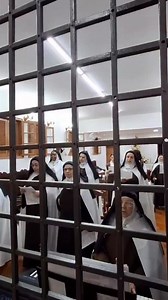 Solenidade da Santa Madre Teresa de Jesus no Carmelo do Imaculado Coração de Maria e de São José em Piracicaba/SP. Vozes de anjos 🤎✨ | Flores do Carmelo