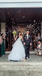 She found her forever 💍 ——Coordinator: @eventtreeweddings Video: @projectmayo7 Photo: @benjietiongco HMUA: @leeaquino.makeup Bridal Couture: @jazelsy Event Stylist: @limtiger Host: @marygracekhu Dance: @reighsy Lights & Sounds: @jlsoundsystem LED Visuals: @alwaysinmotionlive ——#ProjectMayo7#PM7#Mayo7#yourstoryourconcept | Jazel Sy Bridal