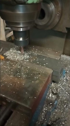 heckert FUW 315/1 Nut fräsen mit VHM