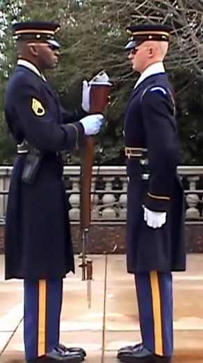 7.2K views · 439 reactions | #navy #america #foruyou #usa #arlington #army #honor #guard #milytary... | Defender Commander | Facebook