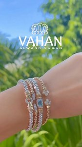 Attention to detail sets us apart. ✨ That's why every VAHAN luxury bracelet is meticulously crafted with a flat inside, ensuring day-long comfort without compromising on style. So gorgeous and comfortable, you'll never want to take it off. #VAHANstyle #VAHANjewelry #VAHAN⁠ #braceletset #designerbracelet #diamondbangles #diamondbracelets #diamondbracelet #diamondjewelry #luxurybracelet | Bryan Jewelry | Facebook
