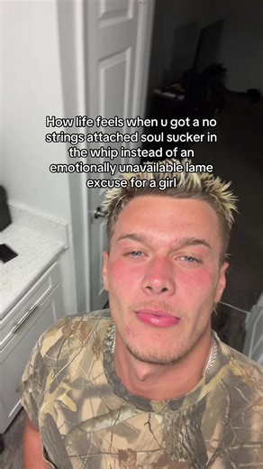 Mason Taylor (@masonwttt)’s video of No Strings Attached