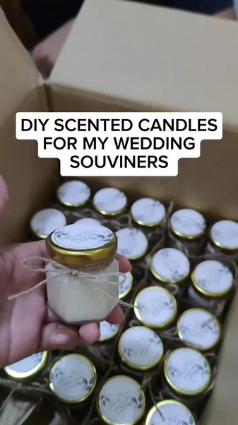 DIY SCENTED CANDLES FOR OUR WEDDING SOUVINERS #budgetarianbride #scentedcandle #souviners #tipidtips