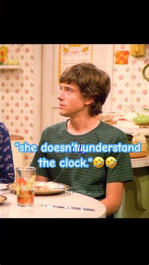 "she doesn't understand the clock."🤣🤣#movie #foryou#series#shorts#the70s#fuuny #comedy