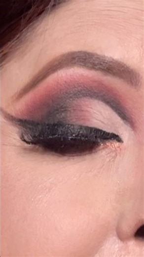 Black & brown cut crease eye makeup tutorial #eyemakeup #softglamlook