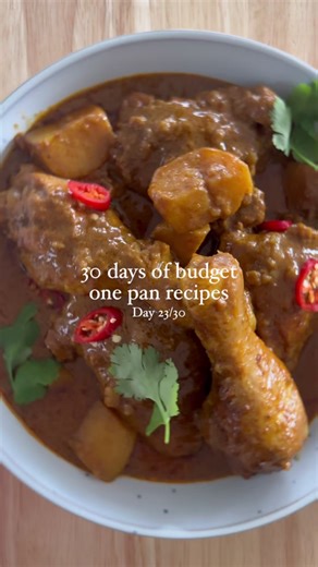 Malaysian Chicken Curry by @simple.home.edit . This is one of the first dishes my mother in law ever made me and one of the first curries I ever ate at 20 years old. 18 years later it is still such a comforting, warming one pan recipe. The chicken melts off the bone and is cooked in a fragrant coconut curry broth. You could add extra veg but I love sticking to classic potatoes with a side of cooling cucumbers and yoghurt. It’s so easy to make and a great one to prepare ahead because as it sits i