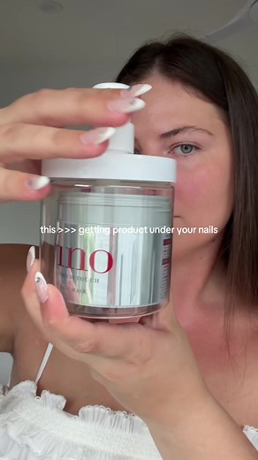 Beauty Hack: Dispenser for Jar Products
