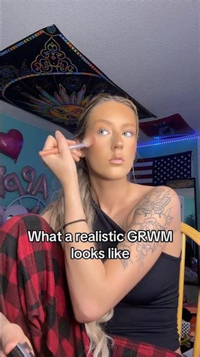 Whenever I don’t record me getting ready… this is what I do!!