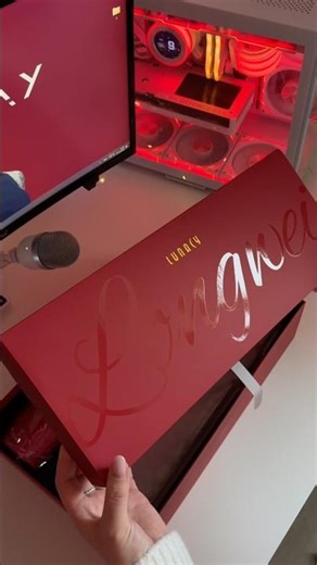 Распаковка лимитированной клавиатуры Lunacy Longwei