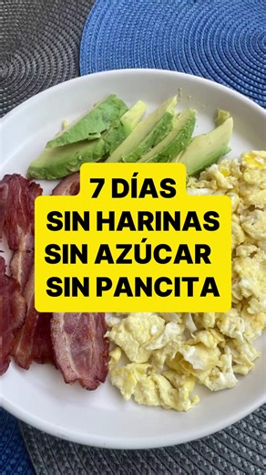 Descubre más de 500 recetas saludables para el desayuno, almuerzo, cena, postre y hasta snacks en mi recetario, que te espera en el enlace de mi perfil. ¡Vamos juntos en este reto keto! 🔗✨ #recetassaludables #recetasketo #comidasaludable