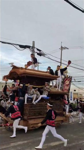 令和7年10月18日 堺市八田荘だんじり祭 堀上町 新道パレード キリン堂 ダイソー ファミマ やりまわし