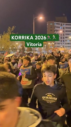 KORRIKA 2026 Vitoria-Gasteiz | Noche Épica 🏃‍♂️ 🏃🏼‍♀️| Basque Run #Shorts