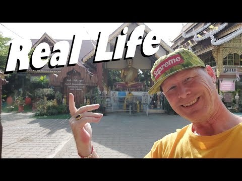 The REAL LIFE Of An Expat Living In CHIANG MAI, Thailand.
