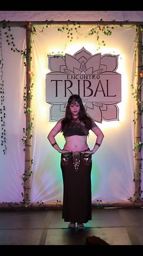 2.1K views · 174 reactions | Red Zurna no @encontrotribalfloripa Look by @imani_atelie #fusionbellydance #tribalfusion #bellydancer #tribalfusionbellydancer | Luma Shakti Studio Online - Bellydance & Fusion | Facebook