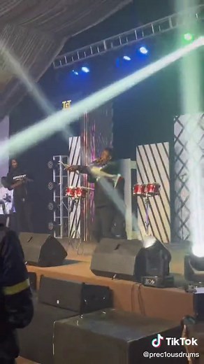 Psquare ministration at cgmi House of Grace 😍🤩🤩🤩🤩🔥🔥🔥🔥🔥 The church couldn’t resist the vibe