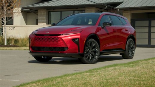 2026 Toyota Crown Signia test drive