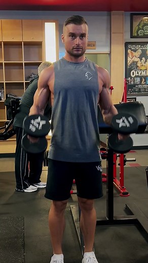 WANT WIDER BICEPS? Do you want wider biceps? Regular bicep curls mainly target the long head and short head of the bicep but one muscle that is often overlooked is the brachialis. Technically, the brachialis is a distinct muscle from your bicep. It sits somewhere between the bicep and the tricep. However, it will contribute to overall arm thickness and make your biceps appear thicker since it pushes up against your bicep. Four exercises to target it include: rope hammer curls, reverse grip curls