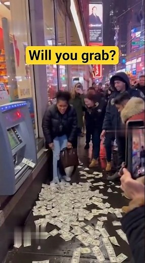 ATM Malfunction in Massachusetts Blows Money Everywhere! 💸😂 | Real Street Scene Caught on Camera