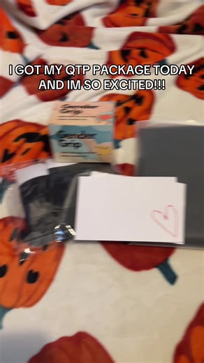 I actually got my package 2 days ago, I’ve just been editing it little by little cause I’ve been busy- but I got my package and I have been so happy! I’ve been wearing the binder and it has made me feel so much better! Thank you so much @The Queer Trans Project, what you all do is amazing and I can’t thank you enough for this and everything else you do for the community❤️ #trans #genderfluid #ftm #TheQueerTransProject #QTP