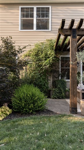 22K views · 140 reactions | Looking for an easy, DIY trellis? Use a fence panel! We turned an aluminum fence panel sideways and hung it on the wall with some plant hooks. Comment the word “trellis” to have the links sent directly to your DMs. | Hamilton Park Home | Facebook